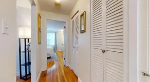 Beautiful, Homey 1BR Close to Longwood Medical - Image 4
