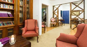 York House Hotel Lisboa - Image 5