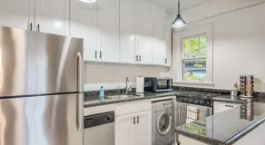 Let's Get Cozy In Seattle! - Image 2