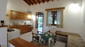 Studios Ioanna Limnionas Samos - Image 4