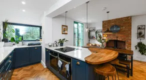 Convenient 3-Bed Near Bingham Station & Town Centre - Image 3