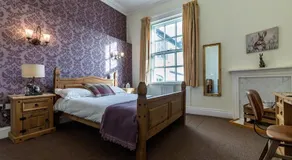 The Littleton Arms - Image 2