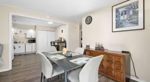 Cozy 2BR - Condo -Near Zoo - Fast WiFi -Garage - Image 5