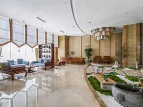 Grand Hotel Qinhuang - Image 4