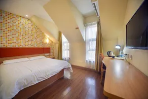 Home Inn Nanjing Andemen Metro Station - Image 4