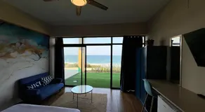Beachfront Hotel, La Mercy - Image 2