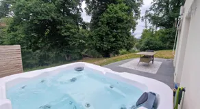 Maison d'hôte au bord de la Rivière avec jacuzzi - Image 4