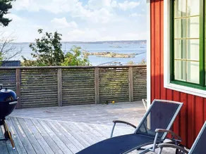 8 person holiday home in BRäNNö-By Traum - Image 5