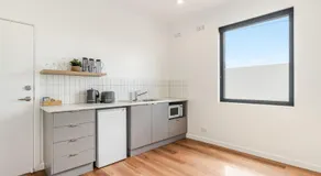 Canterbury Street Apartments - Image 3