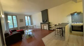 Charming Apartment in the heart of Draguignan - Image 3