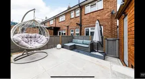 Art Deco Property in Bromley - Image 3