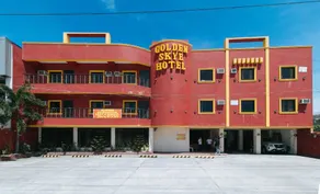 RedDoorz @ Golden Skye Hotel Guagua - Image 3