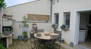 Duplex contemporain terrasse extérieure parking - Image 5