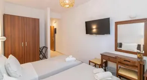 Agapi Hotel Tinos - Image 2