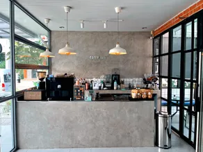 Toffee House - Image 4
