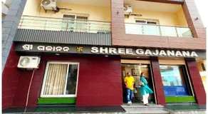 Luxuary Shree Gajanan - Rooftop Sea View - Image 5