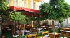 Hotel Bellisimo - Image 5