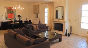 Arokaria house - Image 2