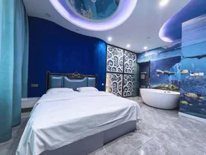 Chenyuan Theme Hotel - Image 2