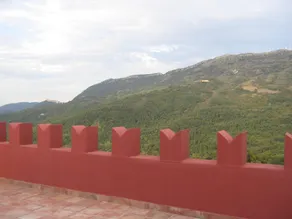 Majestic Castle in Rosello with Swimming Pool - Image 3