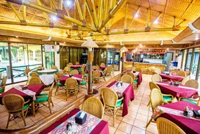 Family Country Hotel and Convention Centre - Image 2
