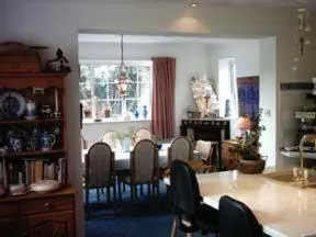 Waratah Lodge - Image 3