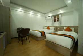 Hotel Royal Villa - Image 5
