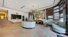 Greenview Hotel By Lowkl - Image 5