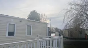 Daisy's luxury caravan at tattershall lakes - Image 4