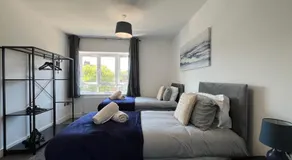 Brand New, Immaculate 3 Bed 3 Shower room House - Image 2