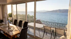 Salamina Blue Horizon House - Image 2