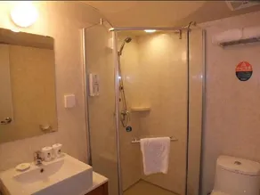 GreenTree Inn Xuzhou High Speed Railway Station Express Hotel - Image 3