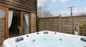 Landhaus mit Grill, Garten und Whirlpool - Image 3