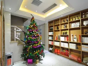 Yiwen Zhixing Fashion Hotel - Image 4