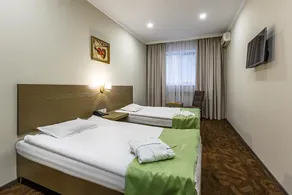 Renion Hotel - Image 2