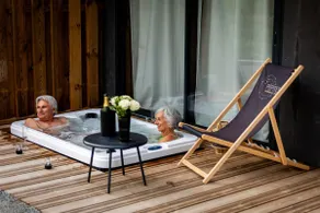 Luxury lodge with private spa - Auvergne - Image 3