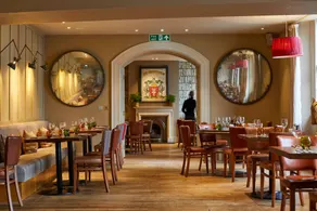 The Grosvenor Arms - Image 5