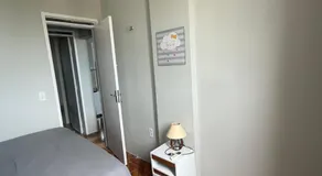 Apartamento completo com vaga de garagem a 200 metros da praia - Image 5
