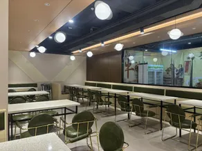Vienna Hotel (Jiangmen Changan Road Pedestrian Street) - Image 2