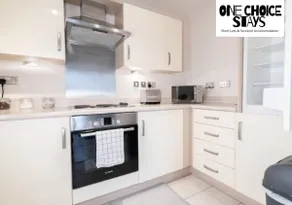Apt★Monthly Stay Offer✪Leisure/Families✪Parking★ - Image 3