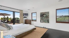 A Grand Beach Retreat - Image 2