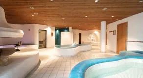 Alpenlodge - Das Dorfhotel - Image 3