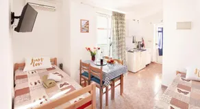 Apartments Mala Dalmacija - Image 2