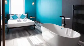 Valletta Stylish 2BR Flat by Arco Collection - Image 3