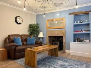 Charming Holiday Retreat in Derbyshire Countryside - Image 2