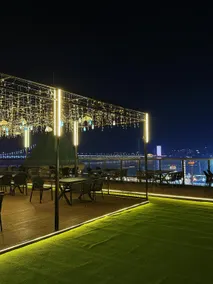 Atour Hotel Dalian Xinghai Square The Centenary City Sculpture and Seascape - Image 4