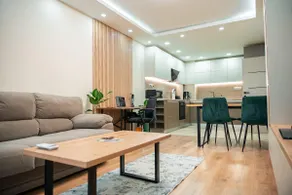 1BR Apartment | Free Parking| Free Gym| Central - Image 3
