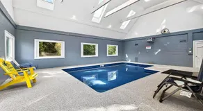 Lakefront Group Stay, Sleeps 19, Indoor Pool, Hot Tub, Arcades - Image 5