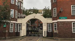 Comfy Private Bedrooms near O2 Forum Kentish Town, Camden - Image 4