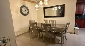 Modern, cozy apartment with Wi-Fi & parking - Image 3